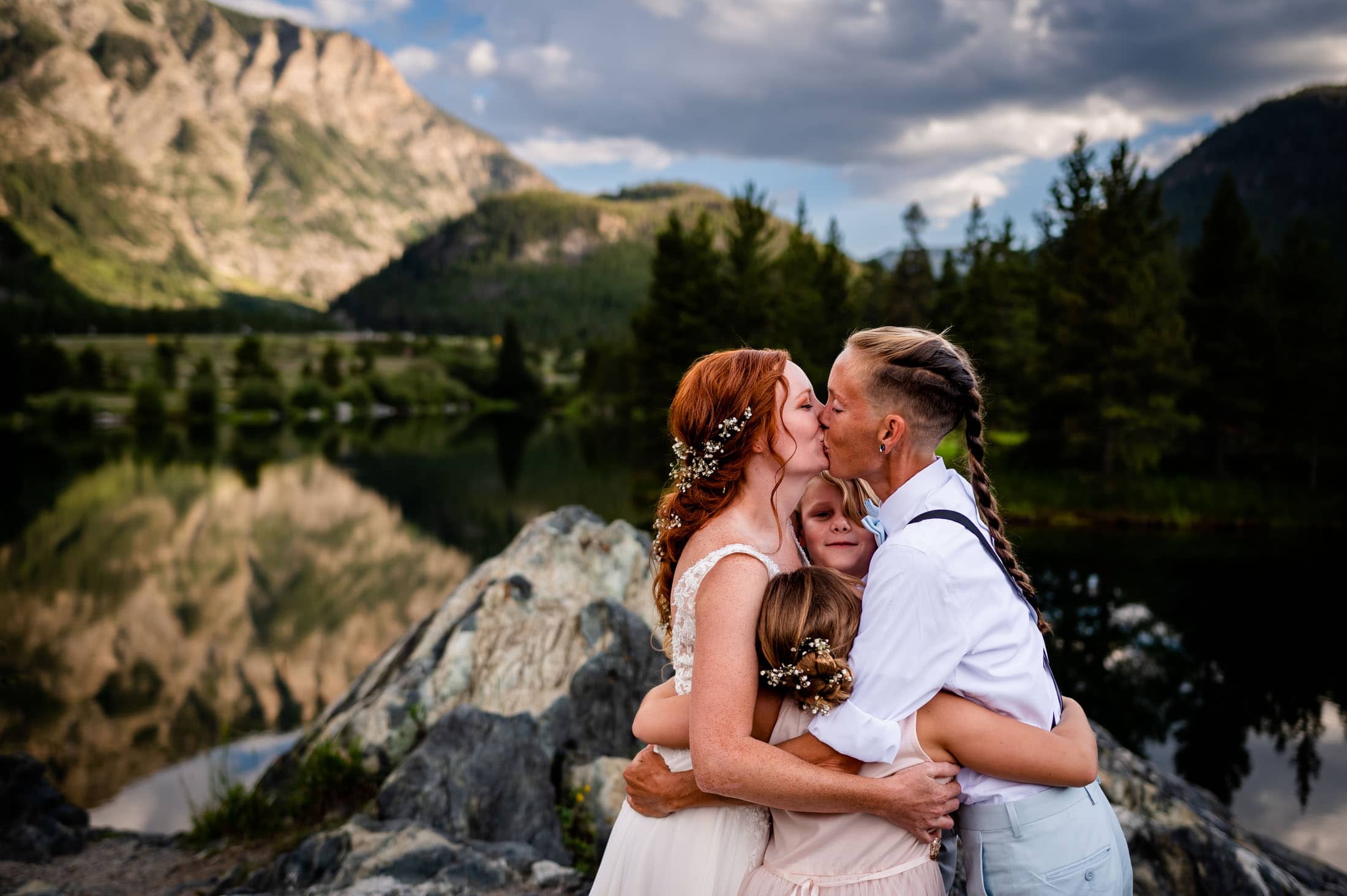 Mountain elopement with family near Summit County, Colorado