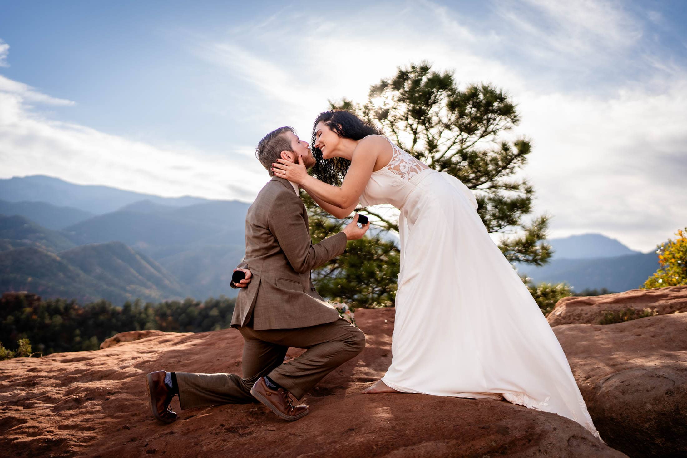 a couple gets married at Garden of the Gods in Colorado Springs